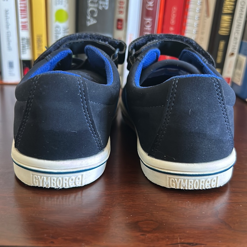 Gymboree size 11, boys gently used shoes. - Picture 7 of 7